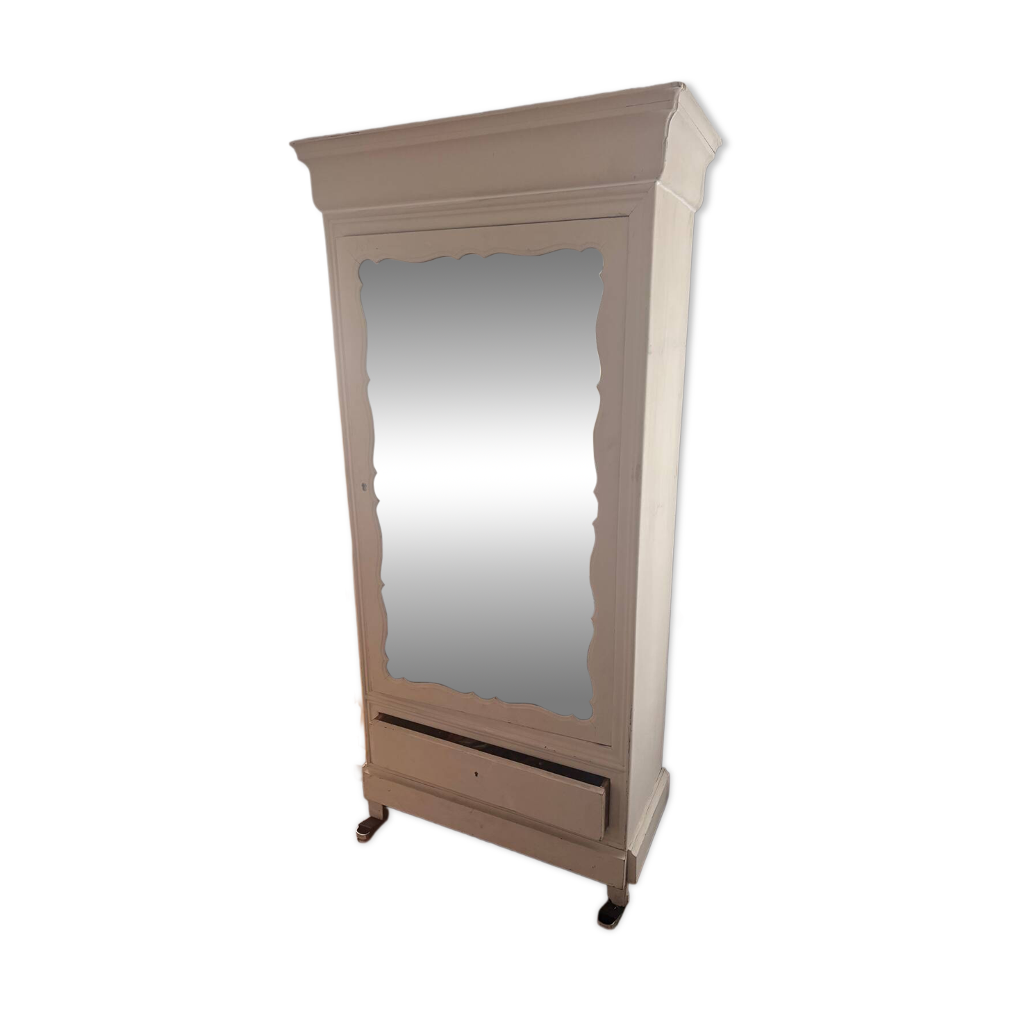 Armoire blanche – Bonbonnière parisienne avec miroir – À rénover