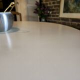 Tulip leg table