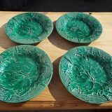 4 assiettes à dessert en barbotine Gien