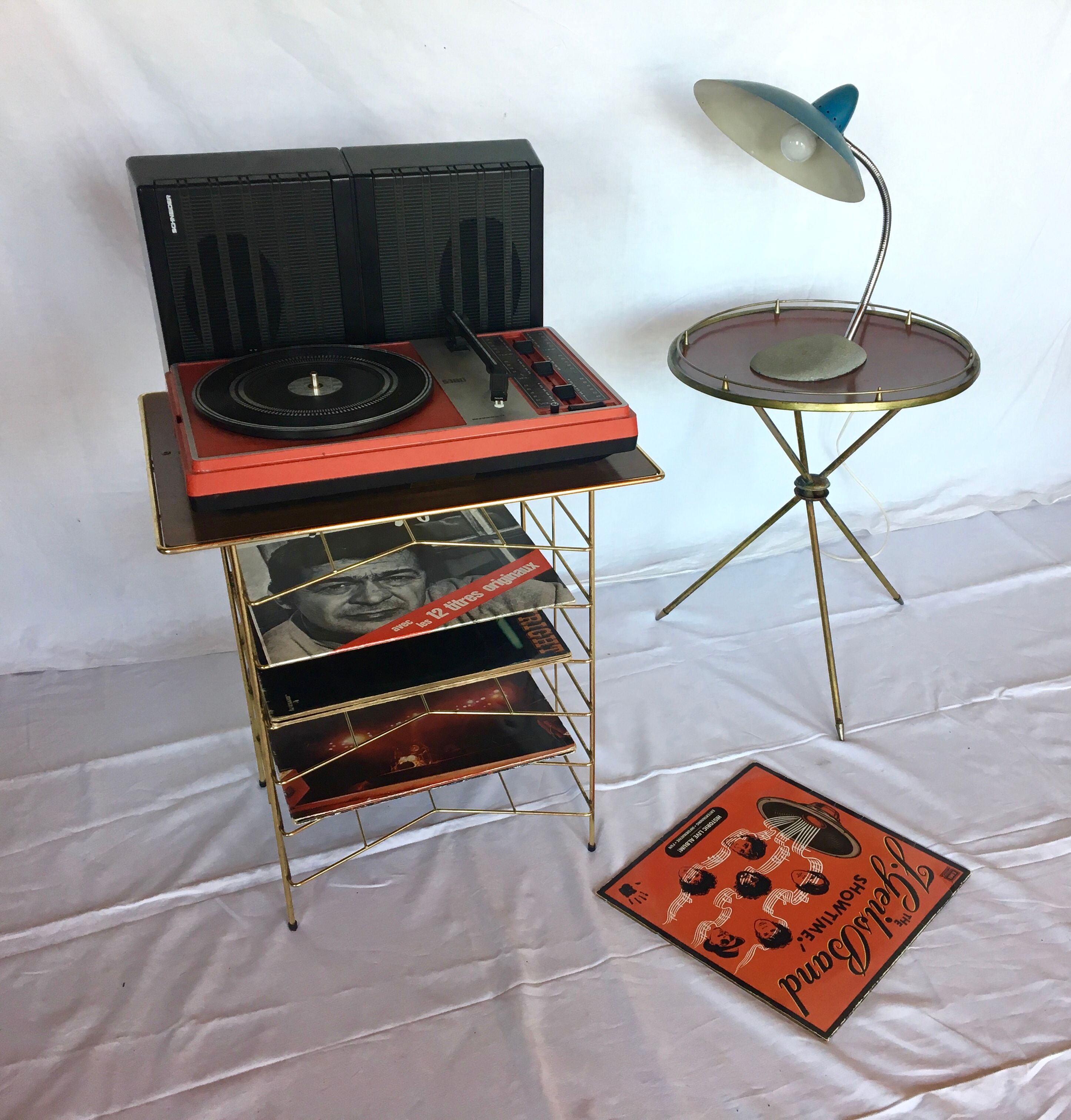 Vintage vinyl or magazine racks