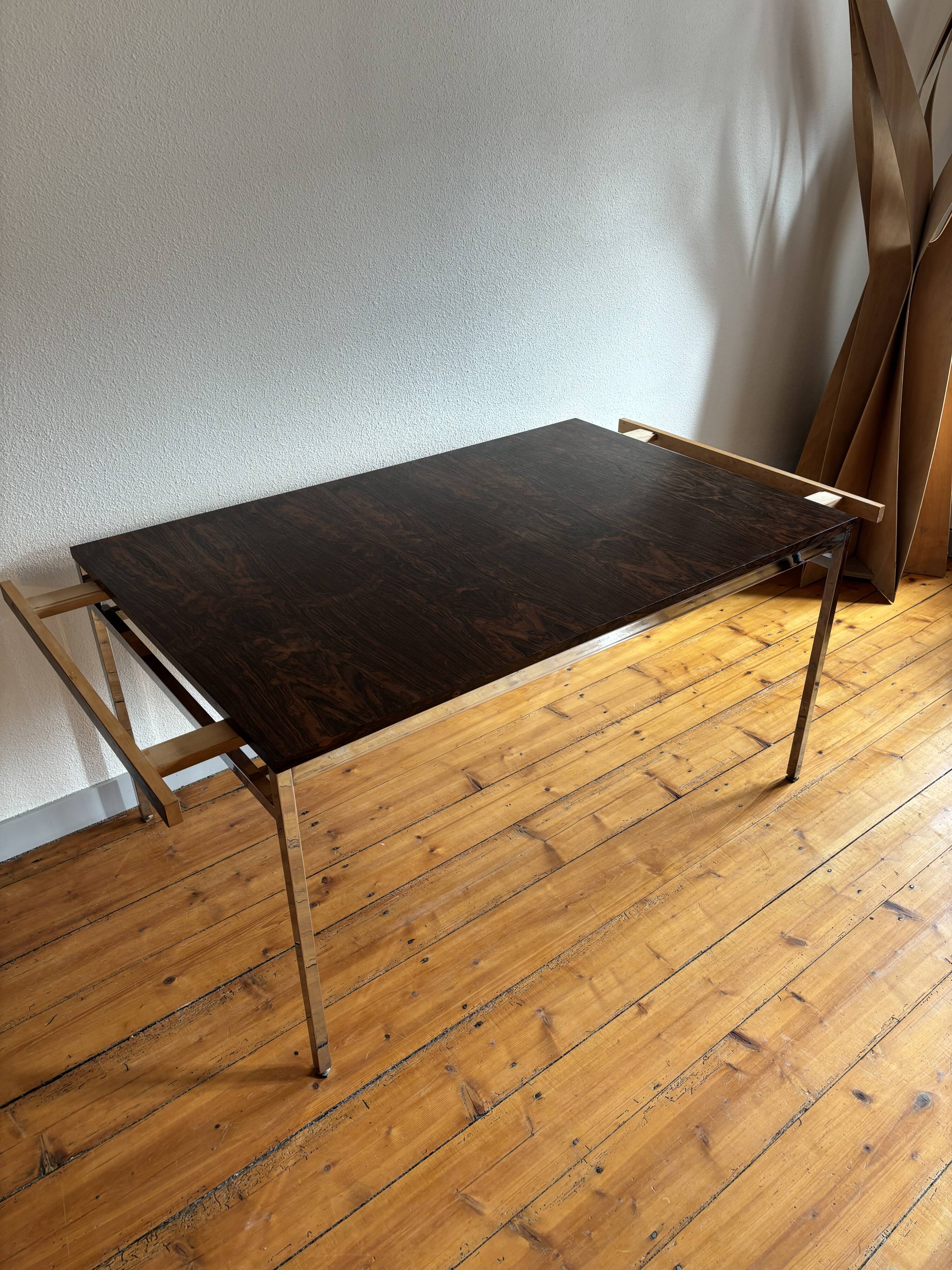 Extendable dining table by Luigi Bartolini, 1960