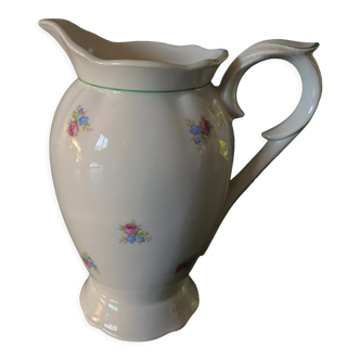 Milk pitcher