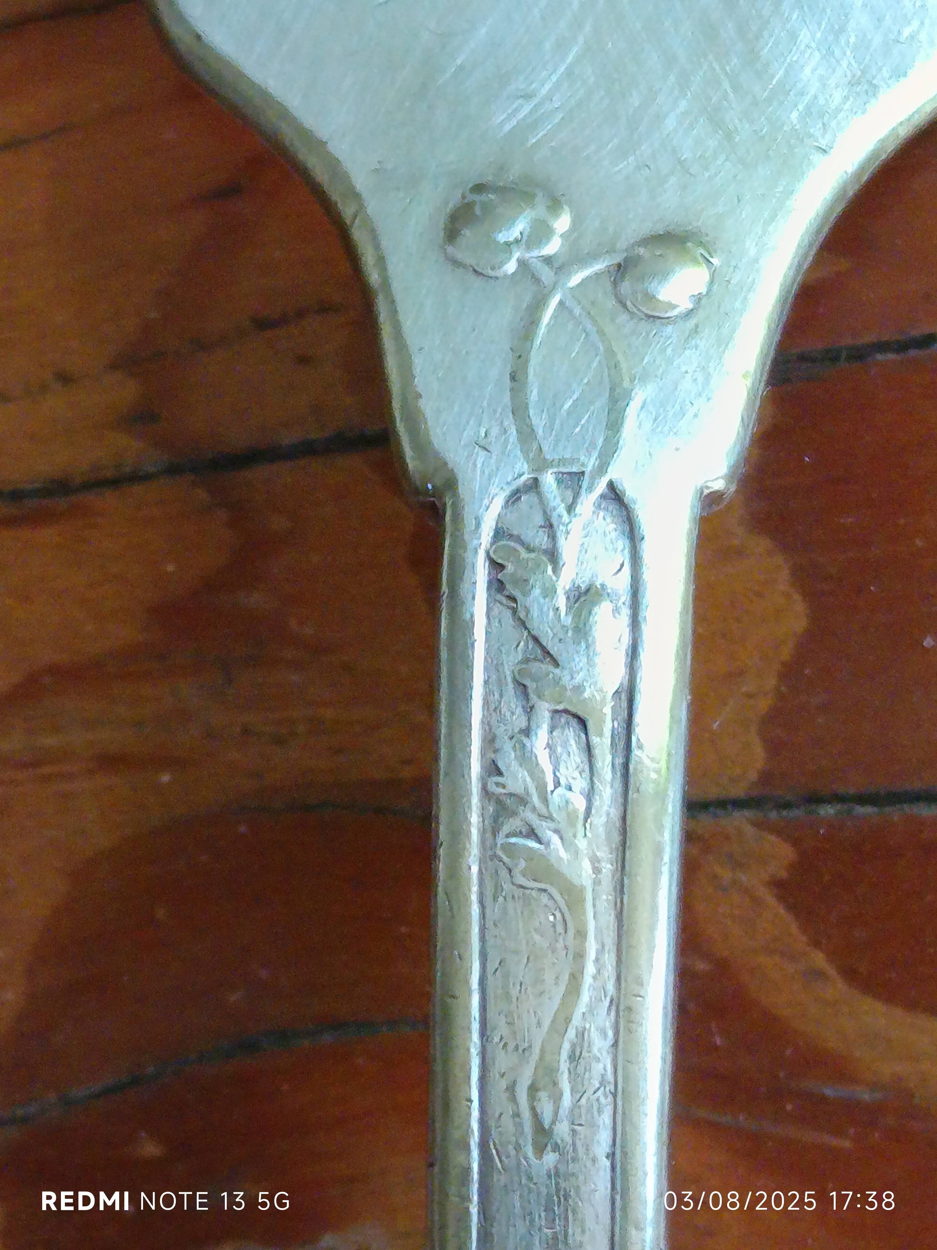 9 silver-plated Art Nouveau forks 1900-1920 with daisy decoration