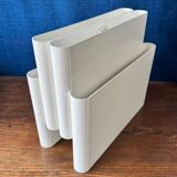 Kartell vintage magazine rack / bookcase – Design Giotto Stoppino