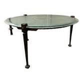 Table basse en verre moulé