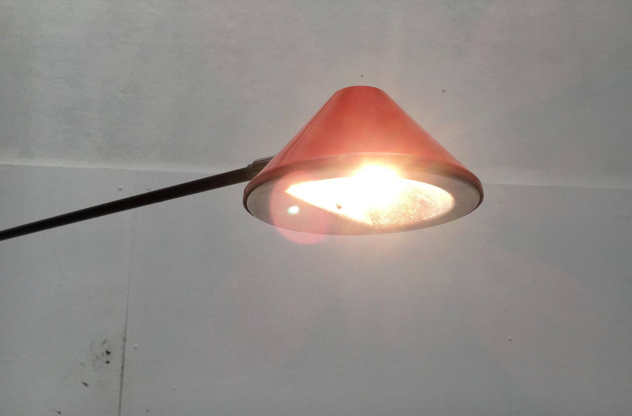 Lampe sur pied postmoderne allemande vintage de Honsel