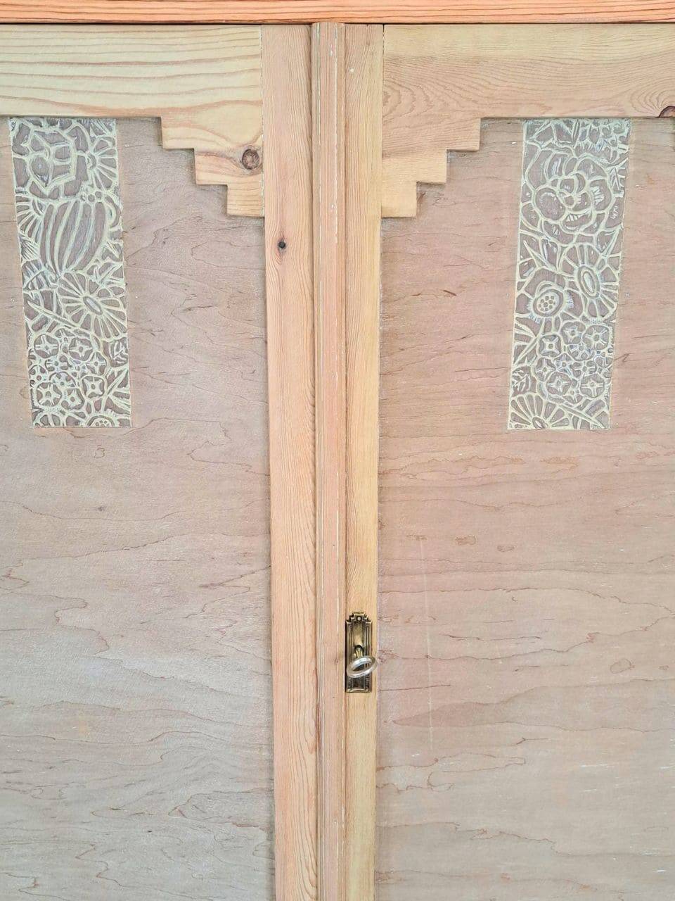 Parisian Art Deco wardrobe in stripped natural wood – floral patterns