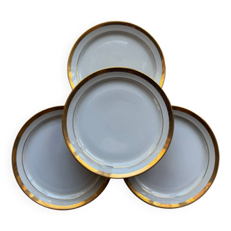 12 assiettes à dessert en porcelaine Saint-Amand