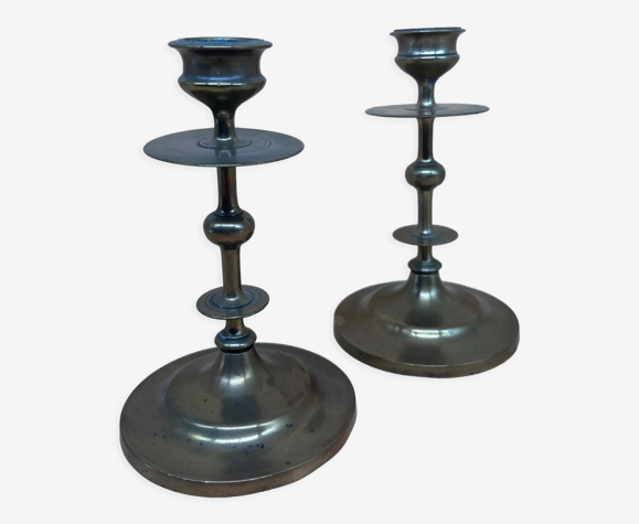 paire de bougeoirs en laiton