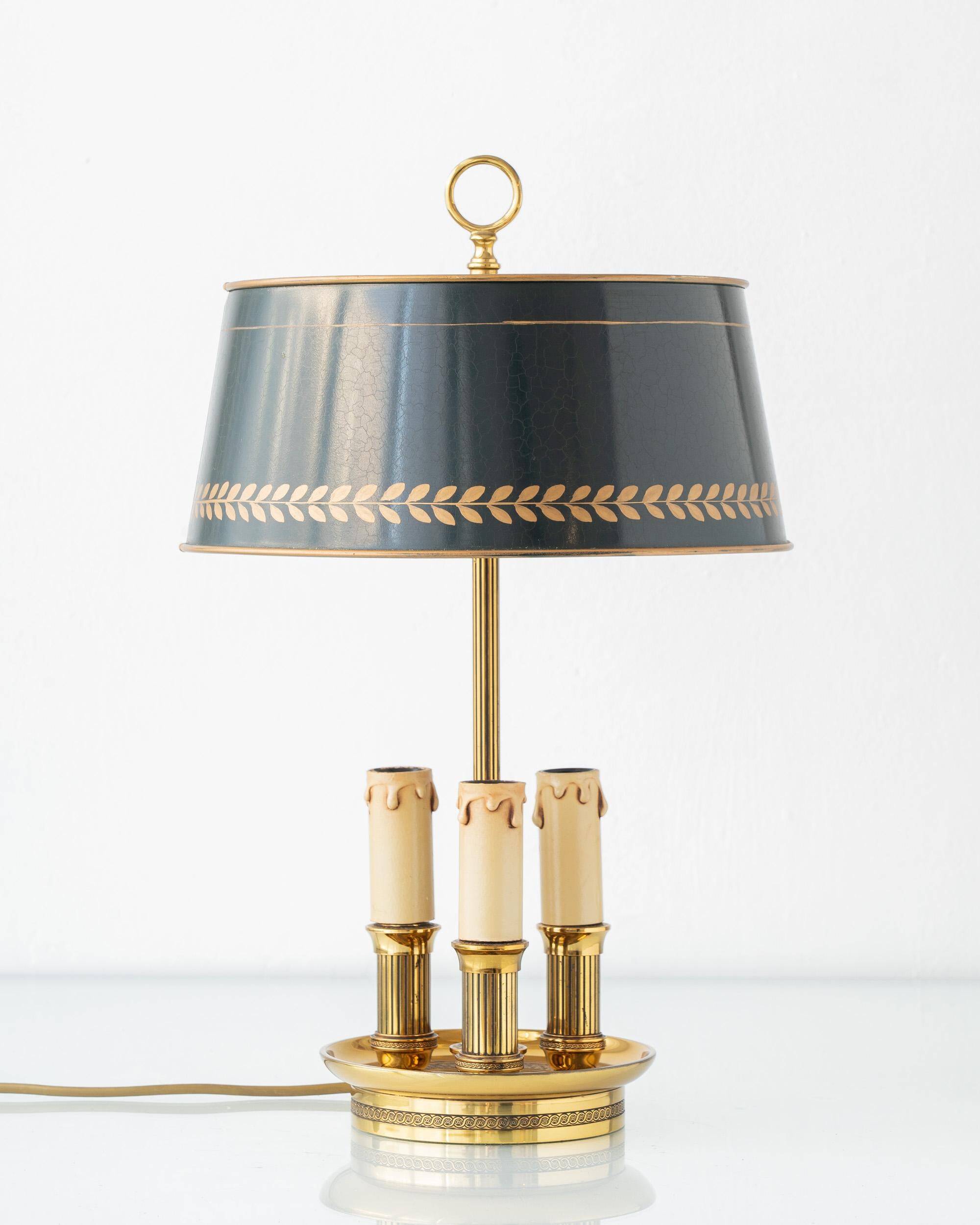 French Empire Bouillotte Lamp with Three Lights in Brass and a Gold-Plated Tin Shade with Laurel Design