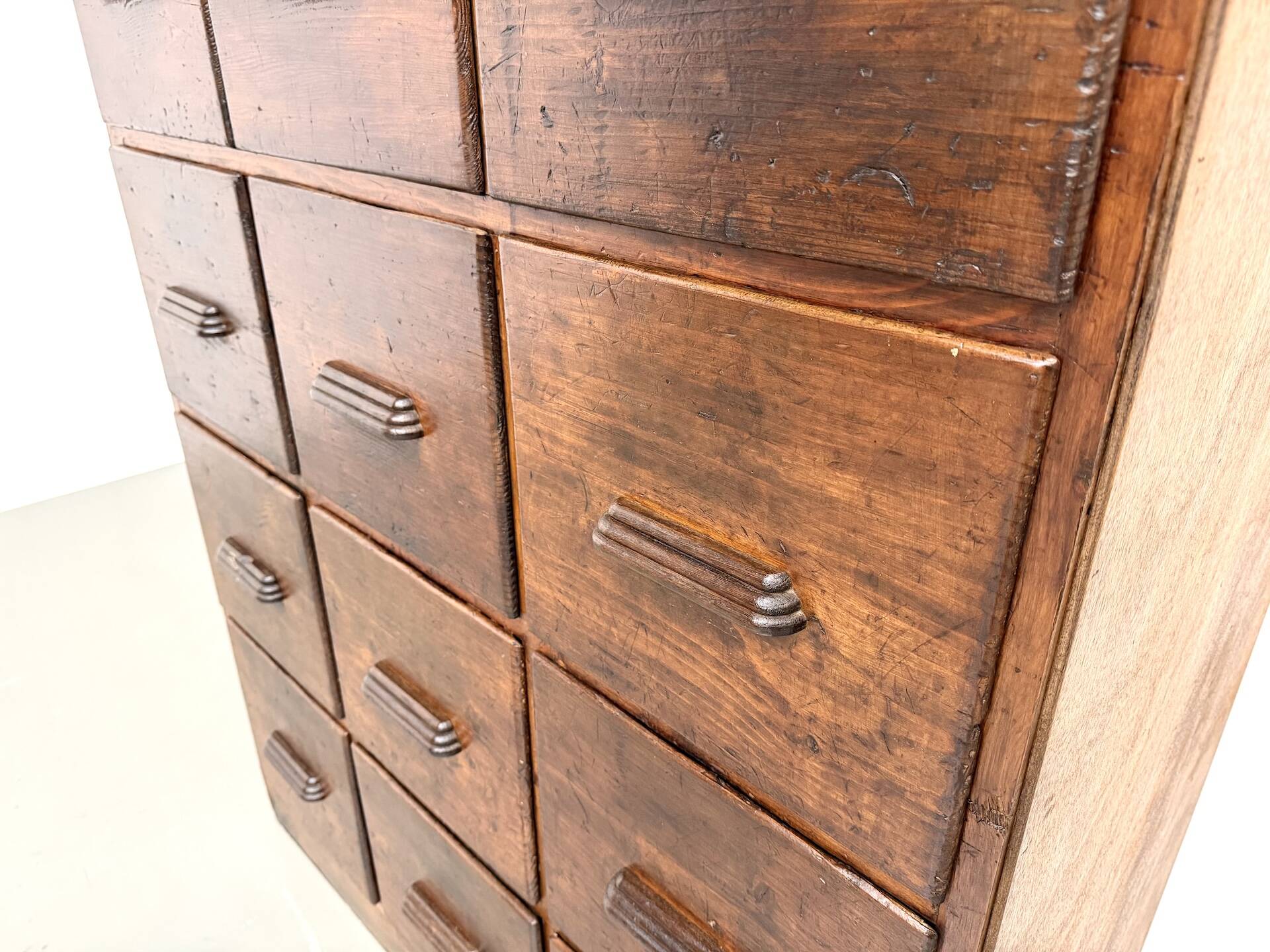 Meuble de métier ancien à 12 tiroirs, circa 1900