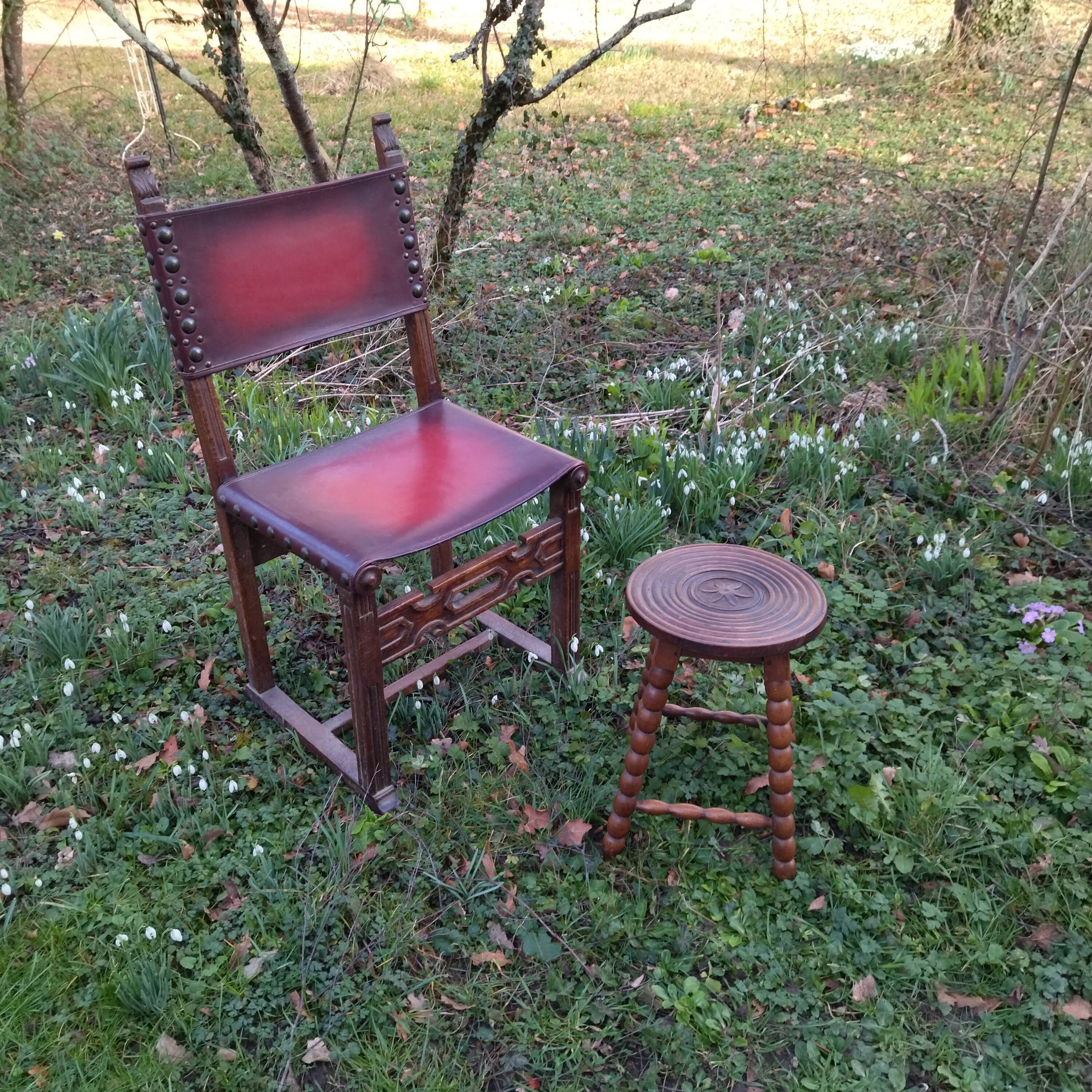Carved wooden chair medieval style heroic fantasy