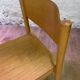 Suite de 6 chaises en bois vintage empilables