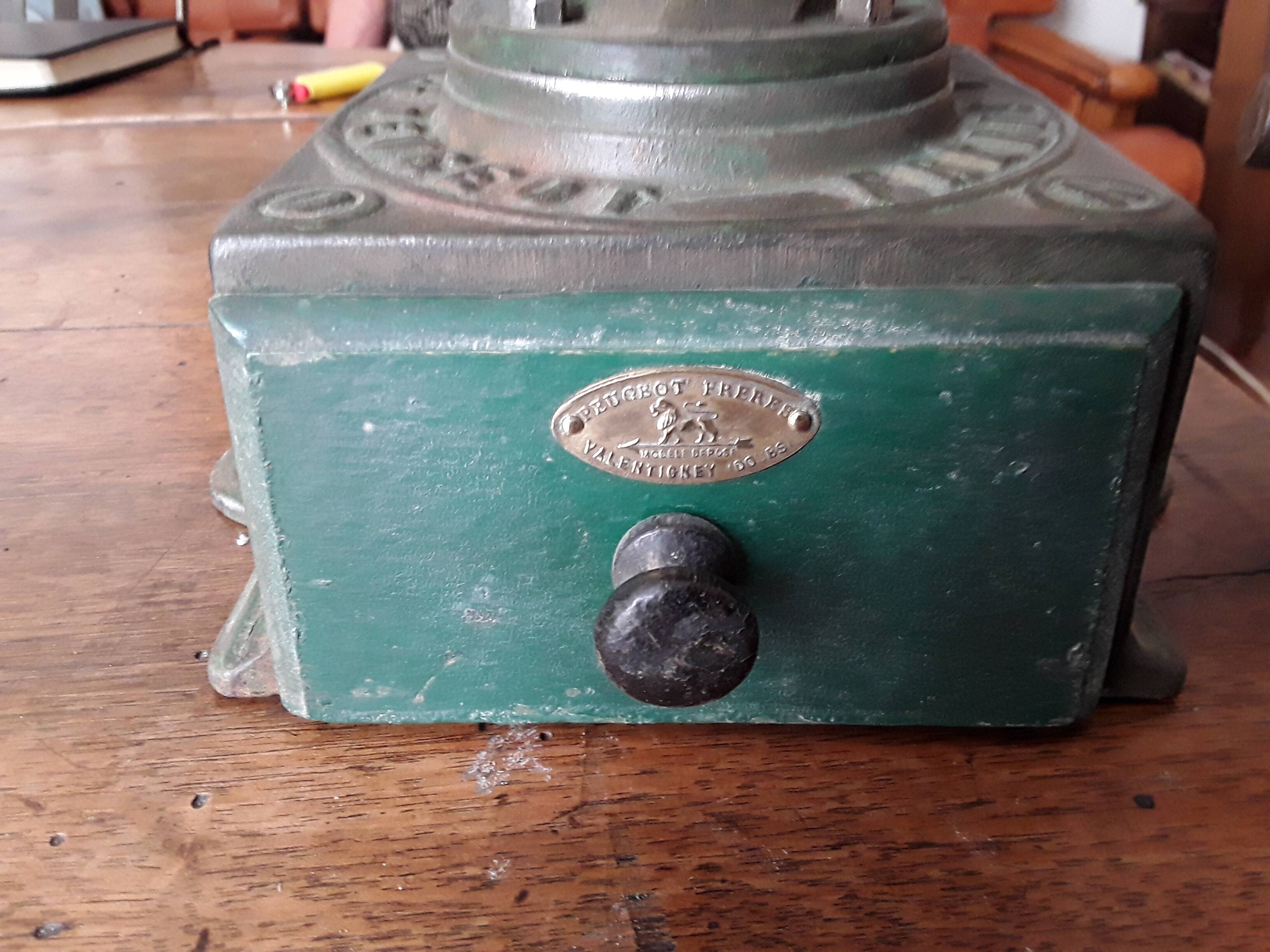 Peugeot Frères A0 coffee grinder