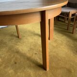 Set of 6 chairs and 1 round table
