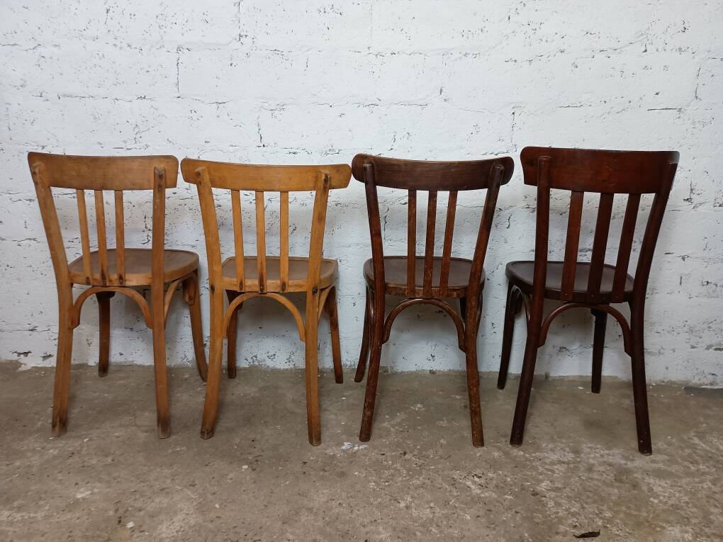 4 chaises bistrot dépareillées