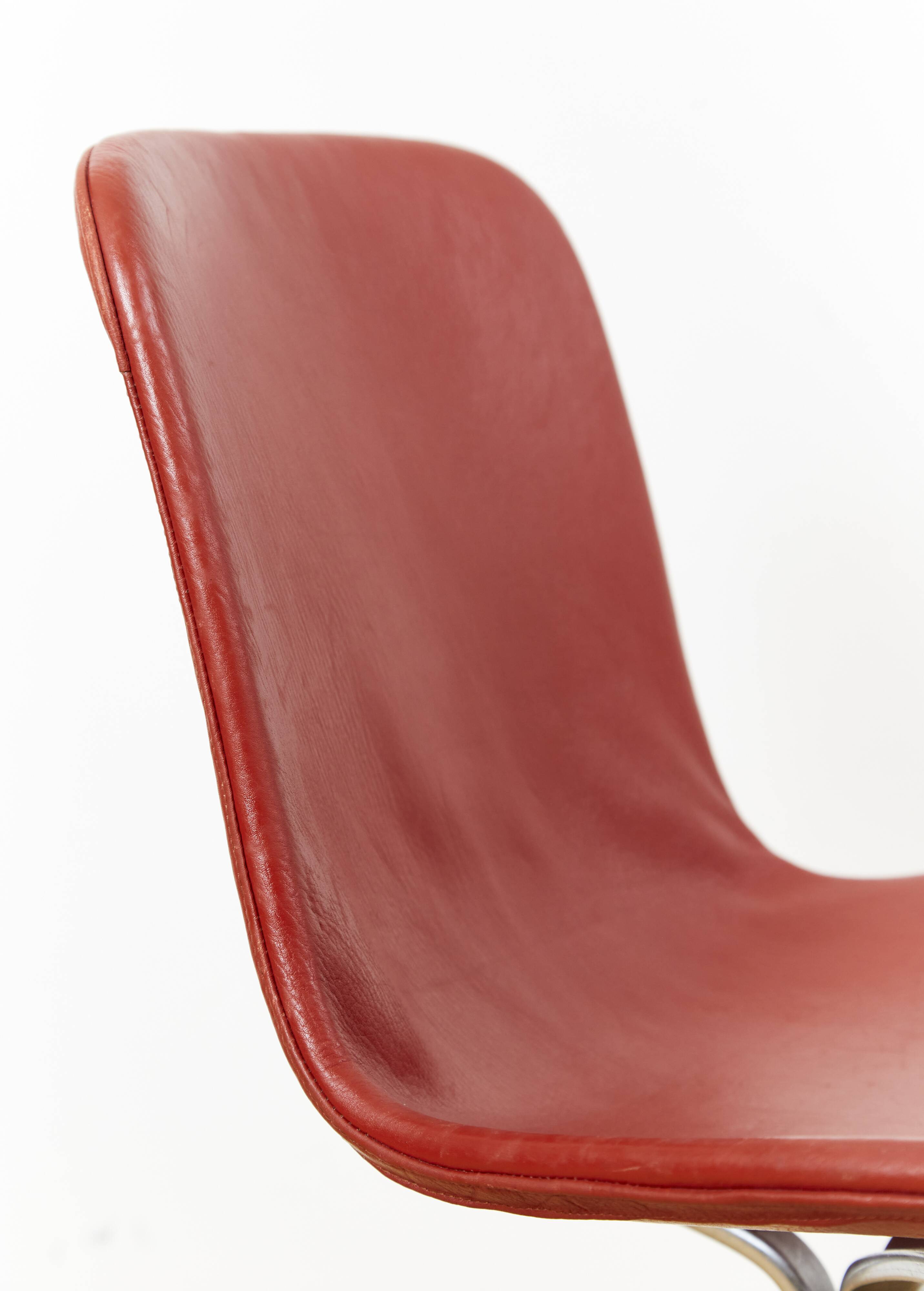 Chaise Poul Kjærholm PK9 pour Fritz Hansen