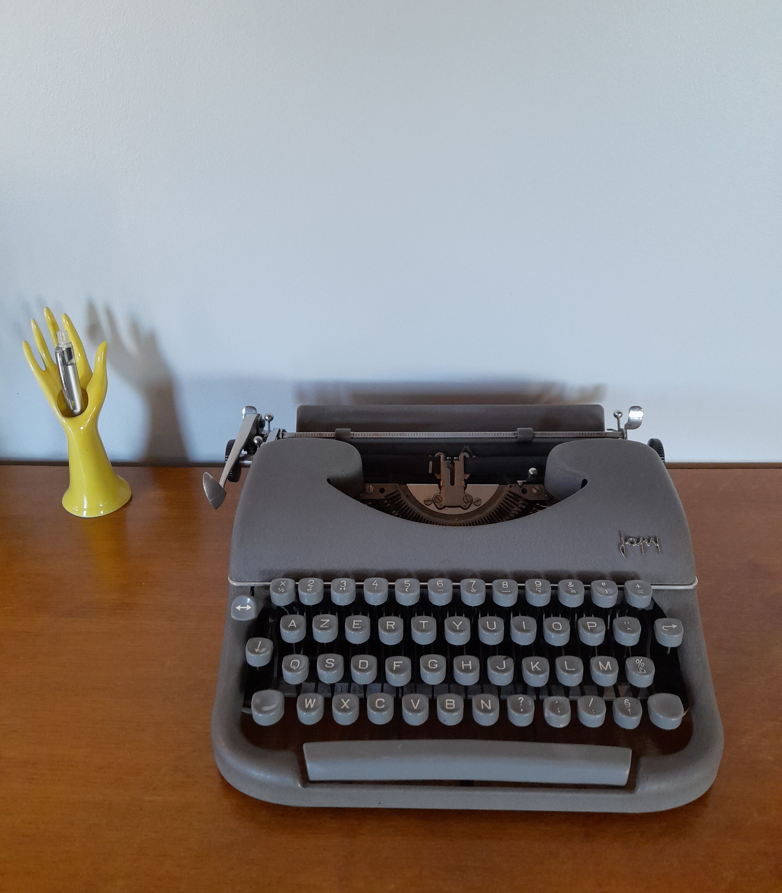 Portable Japy typewriter
