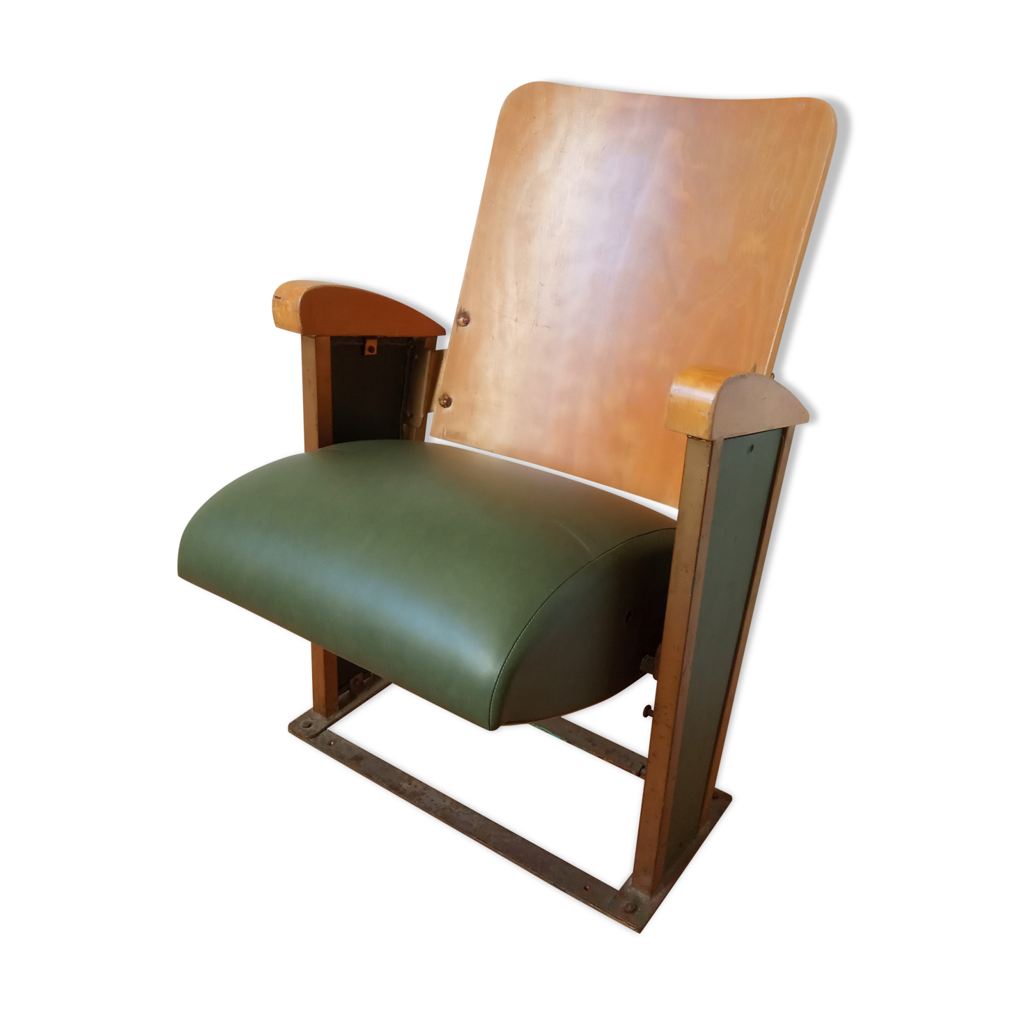 1950s movie chair