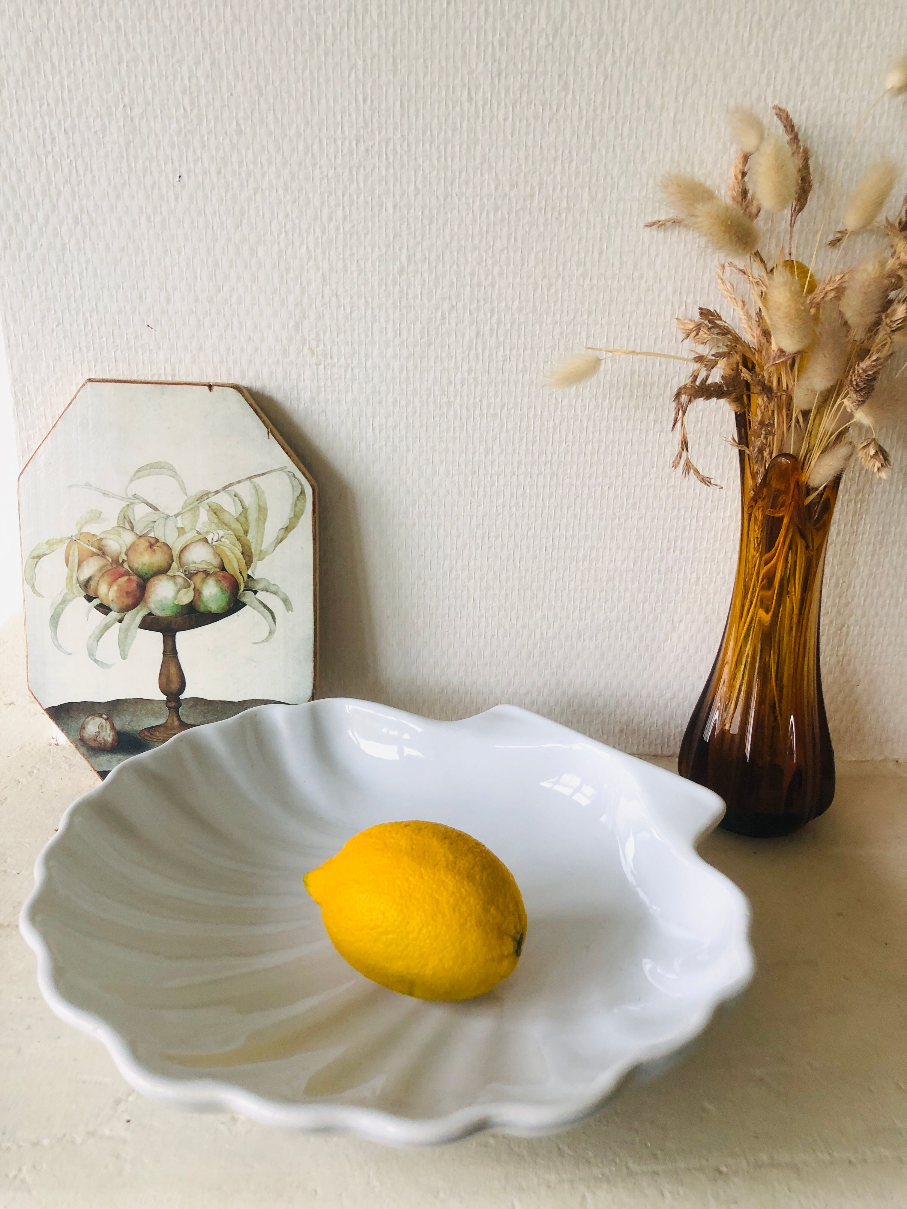 Hollow shell-shaped dish Émilie Henry