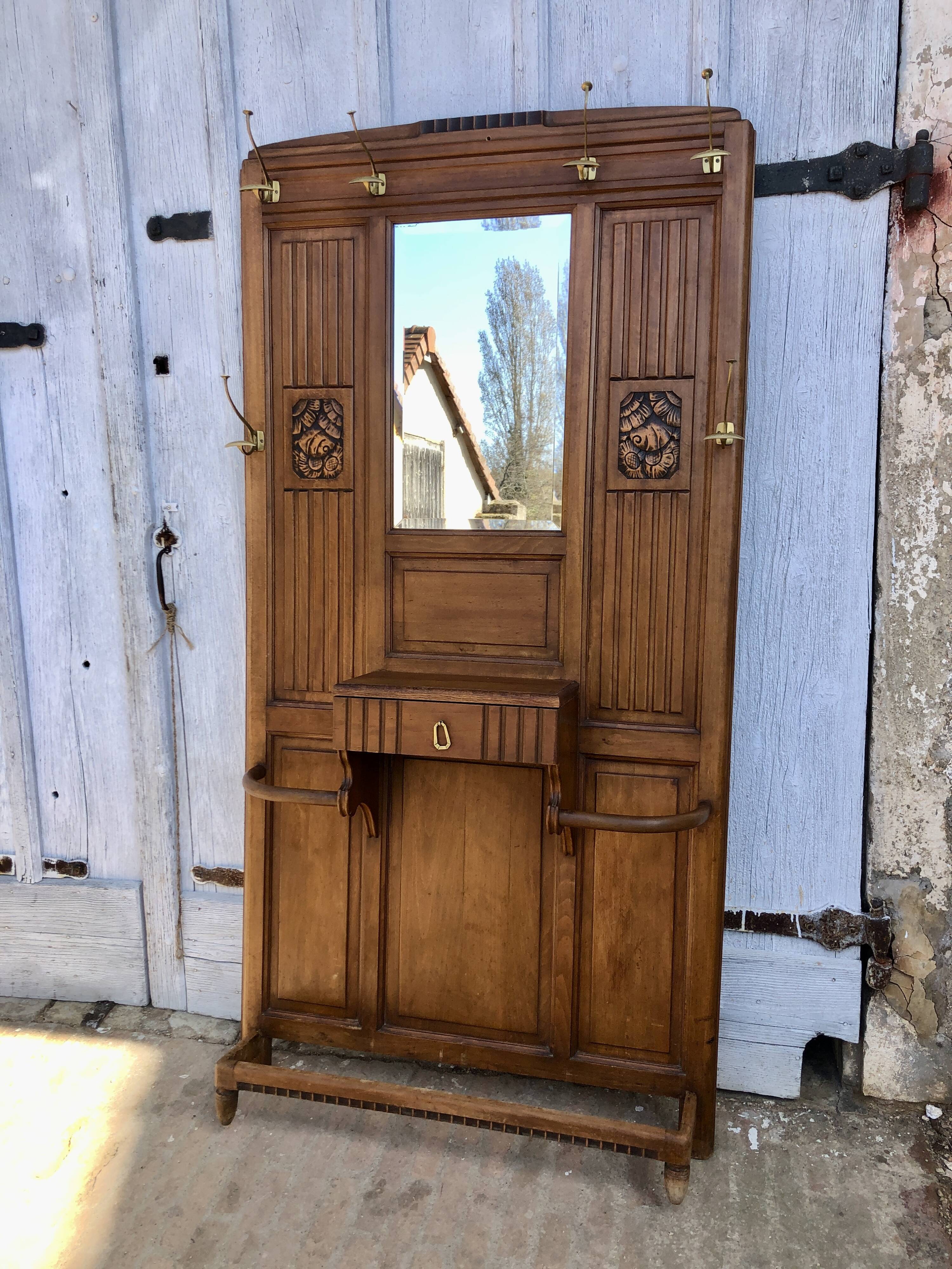 Art Deco coat rack wardrobe
