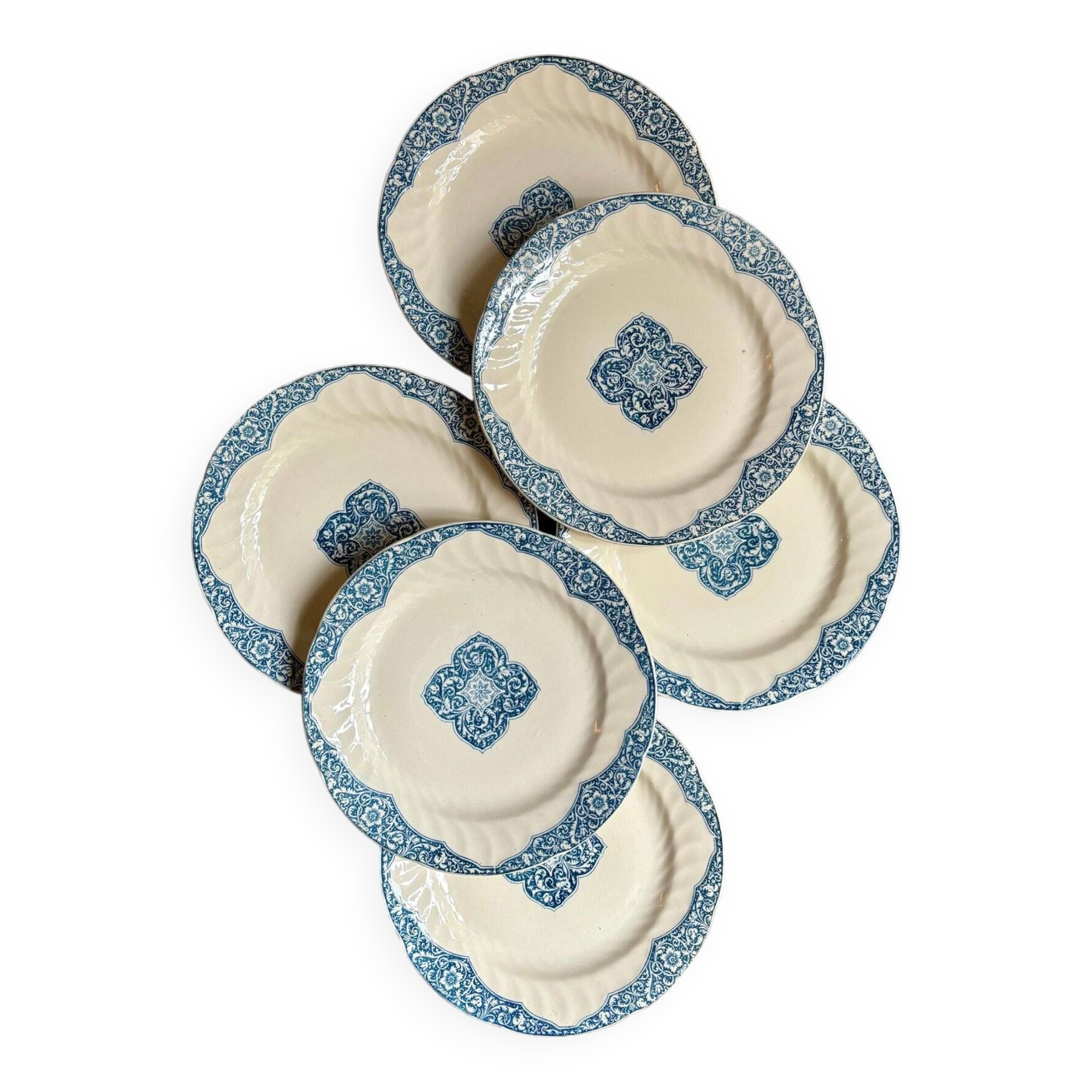 6 Gien flat plates in blue and ecru iron earth