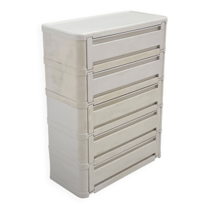 Cabinet blanc modèle