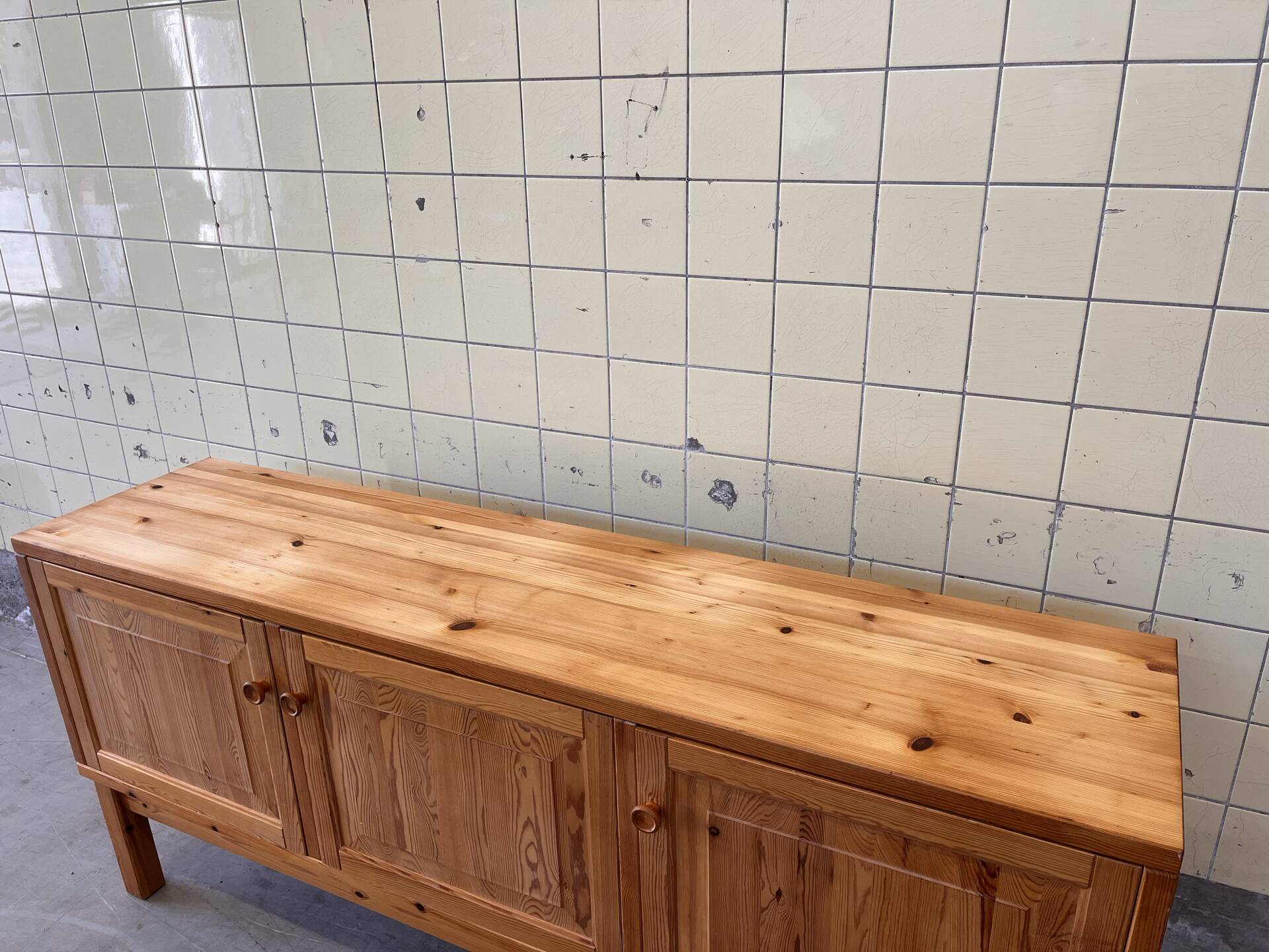 Scandinavian buffet cabinet in solid pine