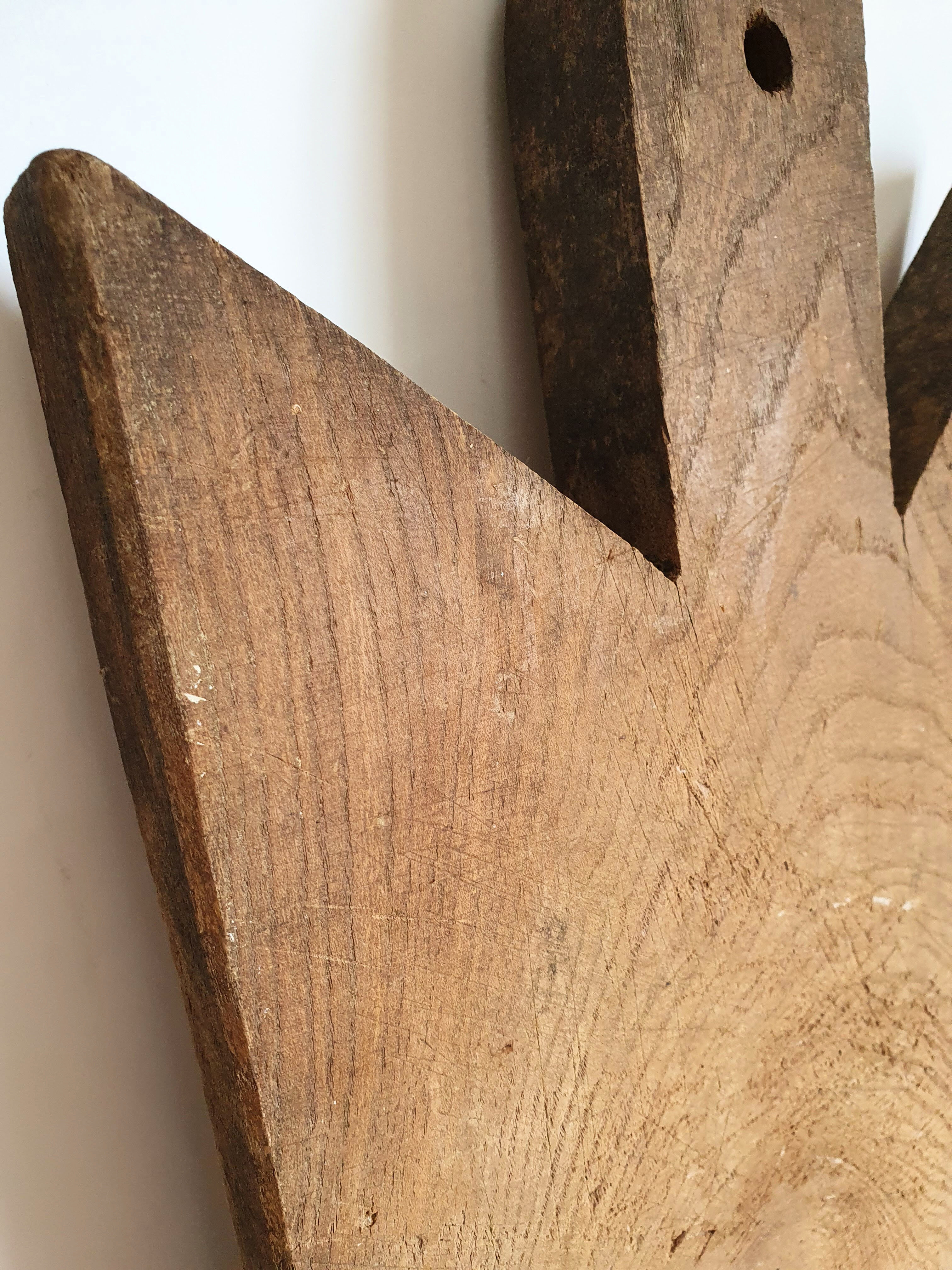 Wooden cutting board