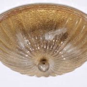 Plafonnier italien en verre de Murano avec détails dorés