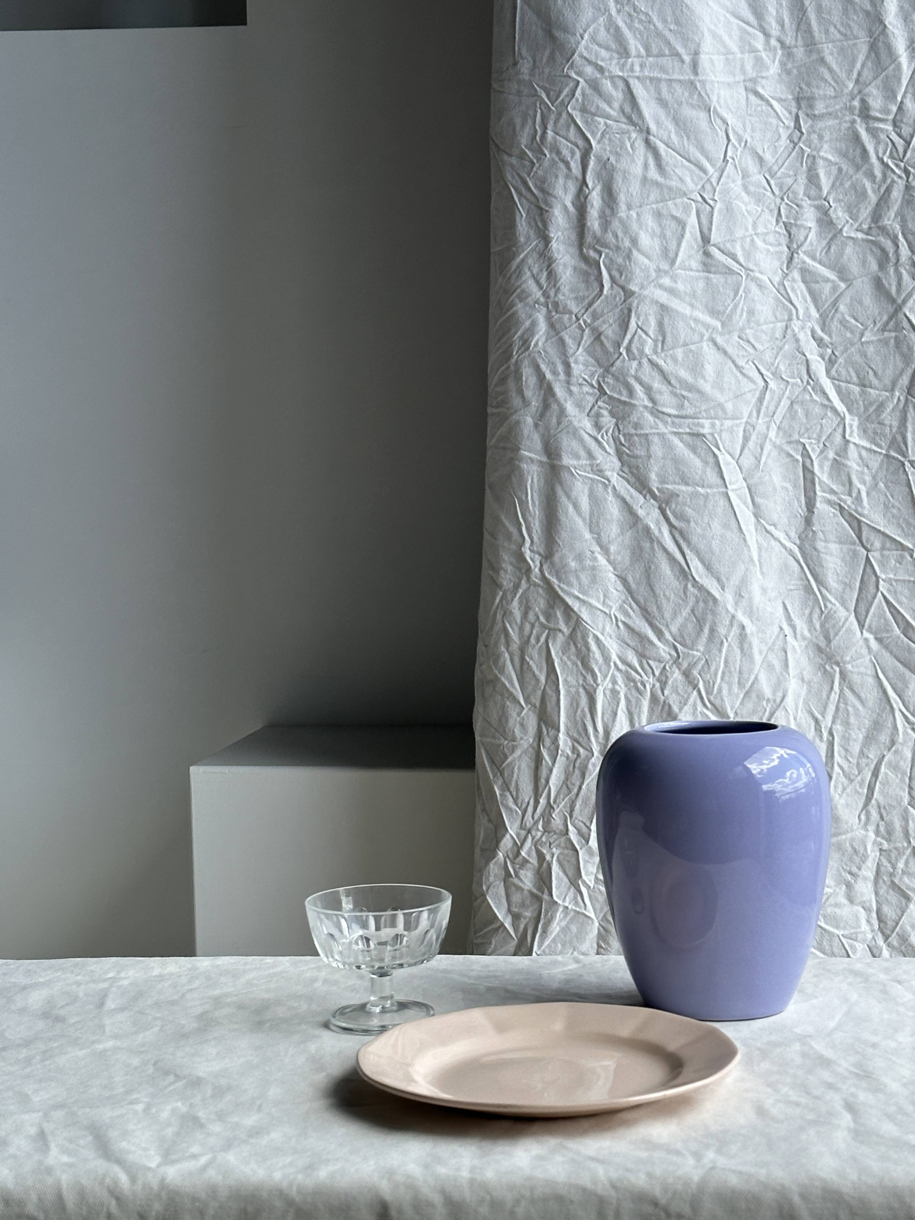 11 France Arcoroc footed bowls