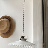 Opaline suspension