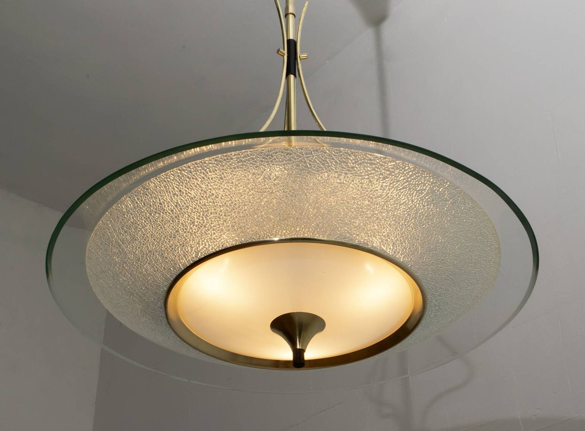 Fontana Arte Style Mid-Century Italian Glass and Brass Chandelier 40s
