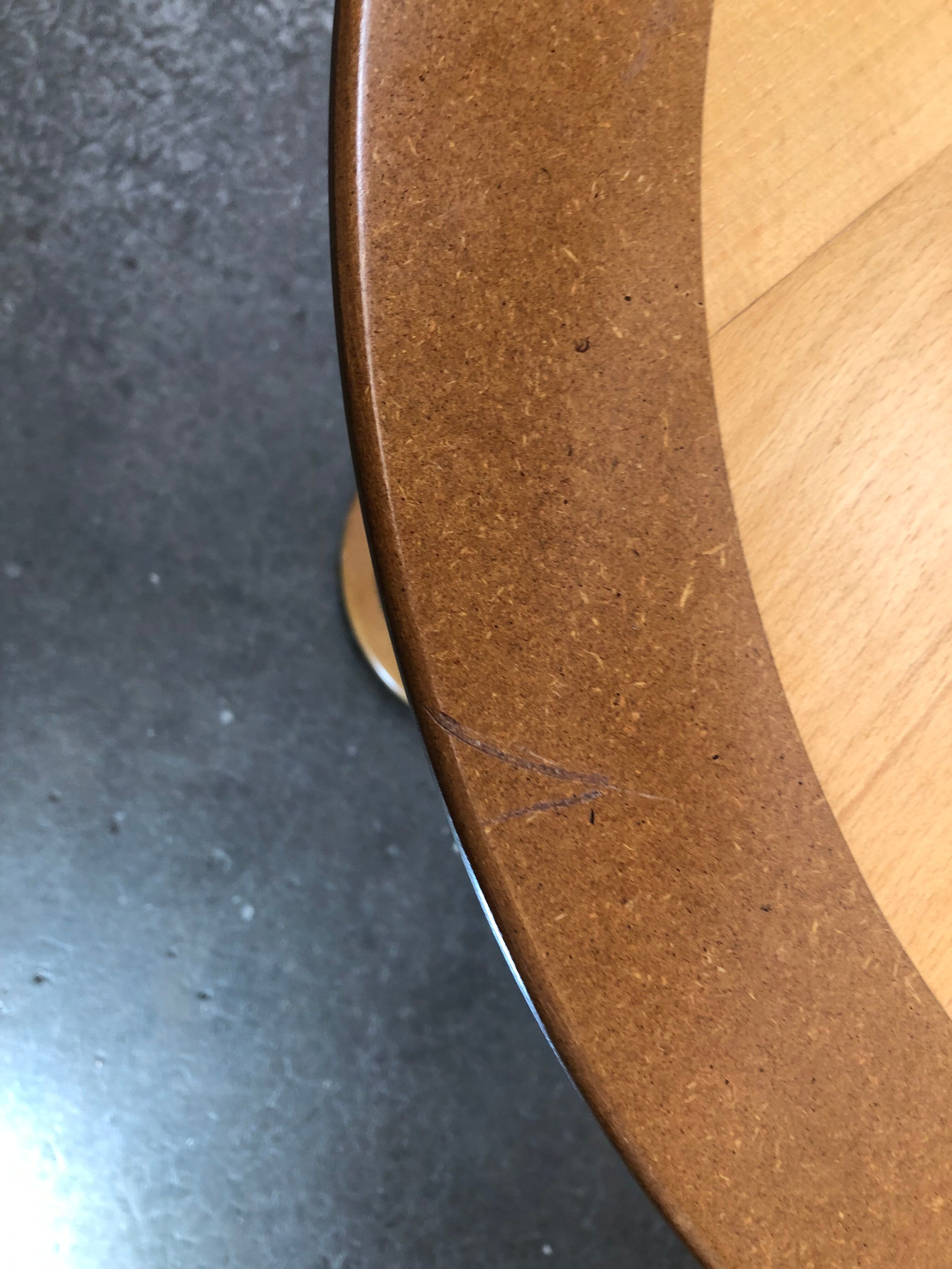 Art deco style pedestal table