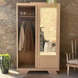 Armoire vintage