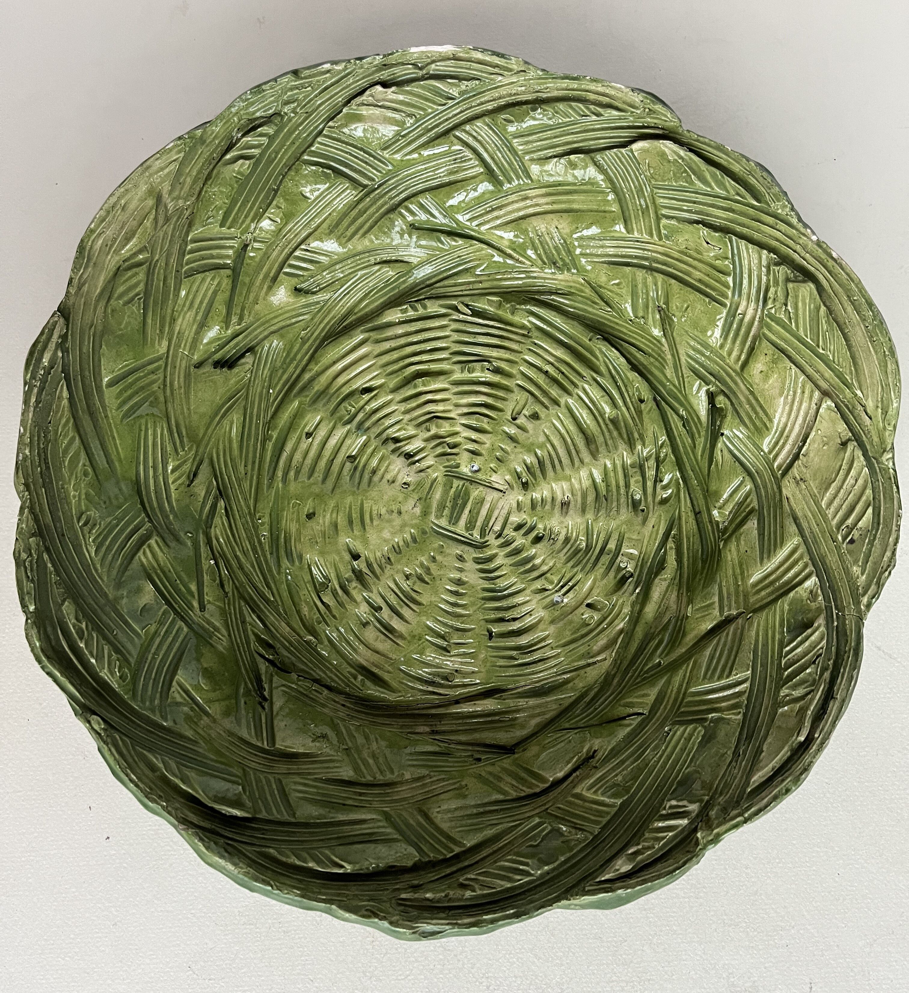 Slip basket