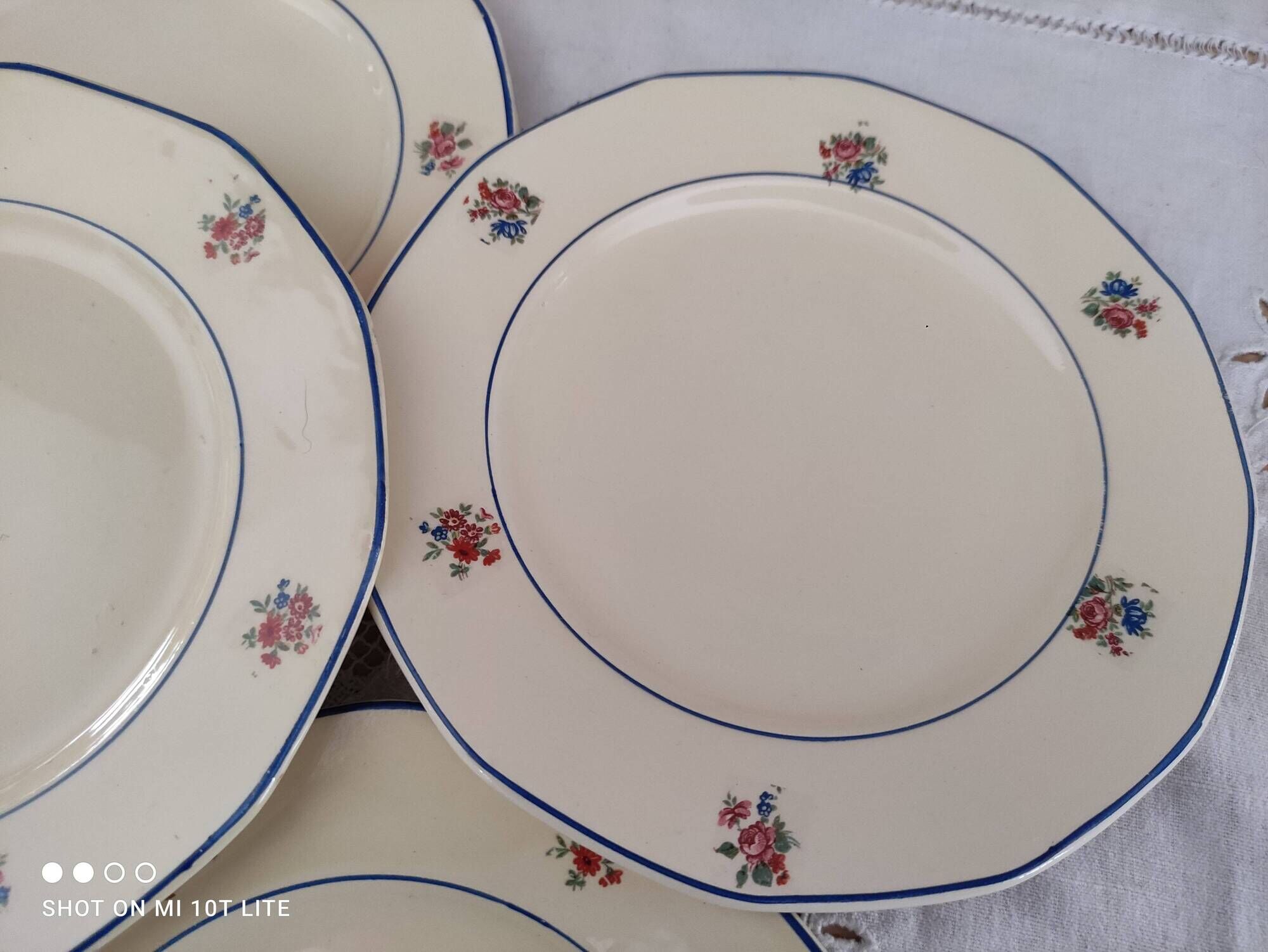 Set of 6 dessert plates in Badonviller earthenware decoration pink and blue border