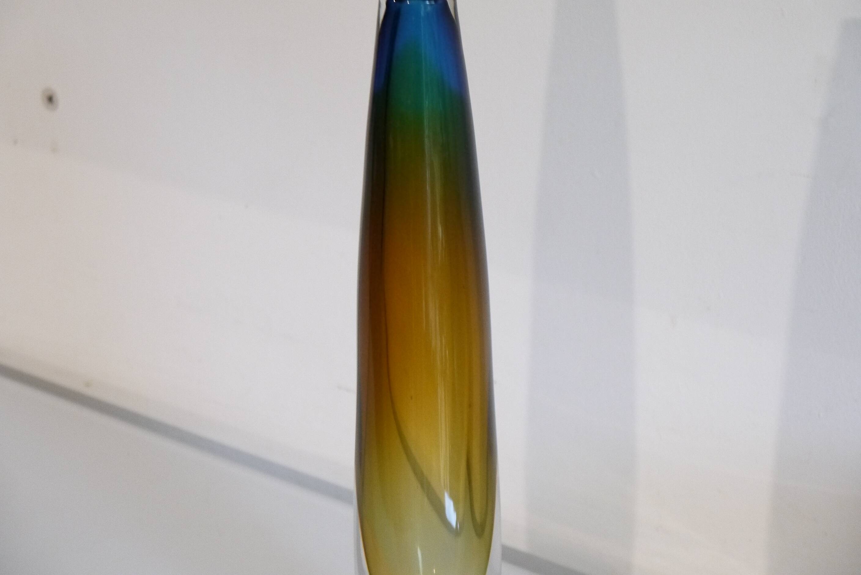 Swedish vase by Vicke Lindstrand for Kosta