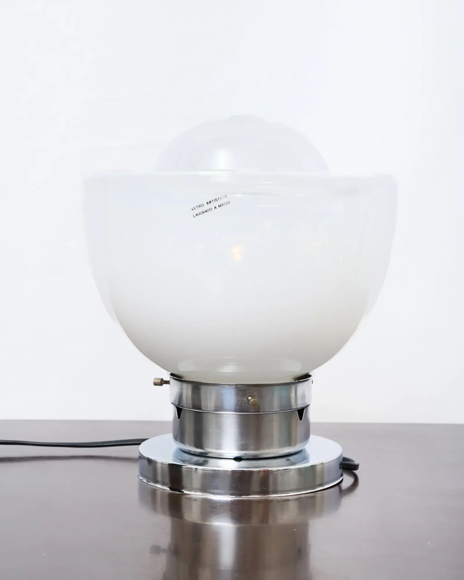 Table lamp in transparent white Murano glass, Mazzega, Italy, 1970.