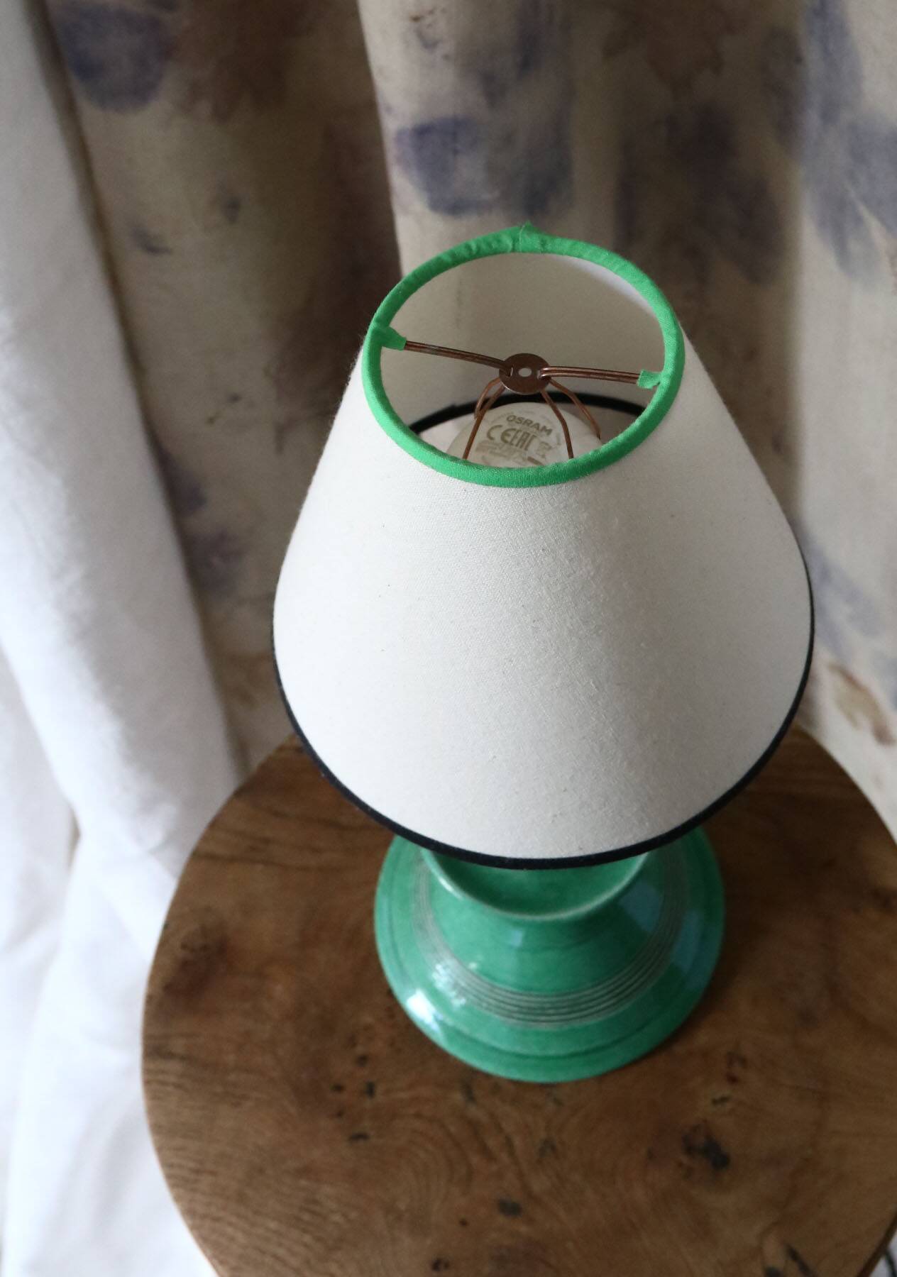 Green ceramic bedside lamp