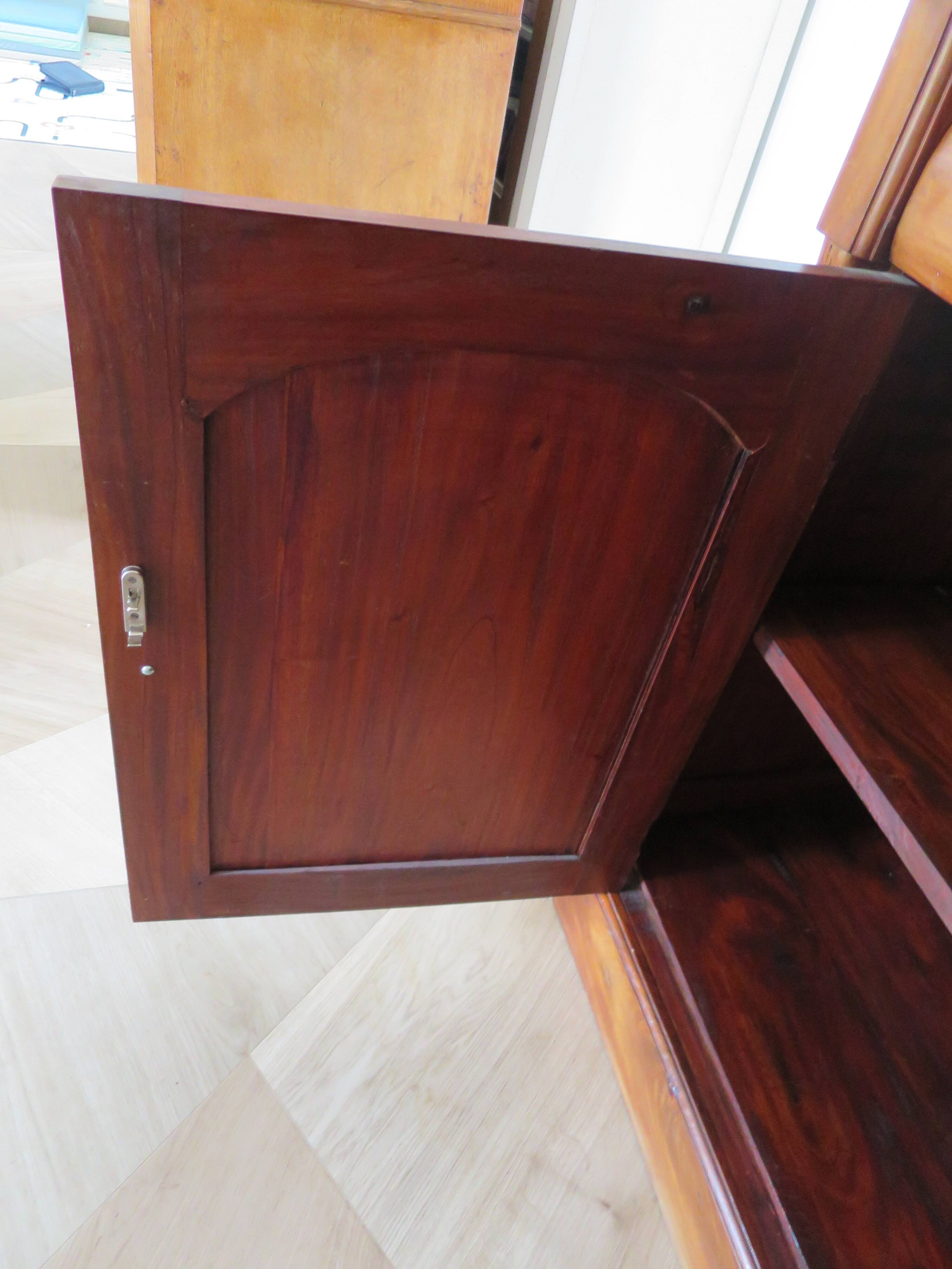 Rare mahogany buffet 2 doors-2 drawers - English style - Sideboard -Kareen Mausfield