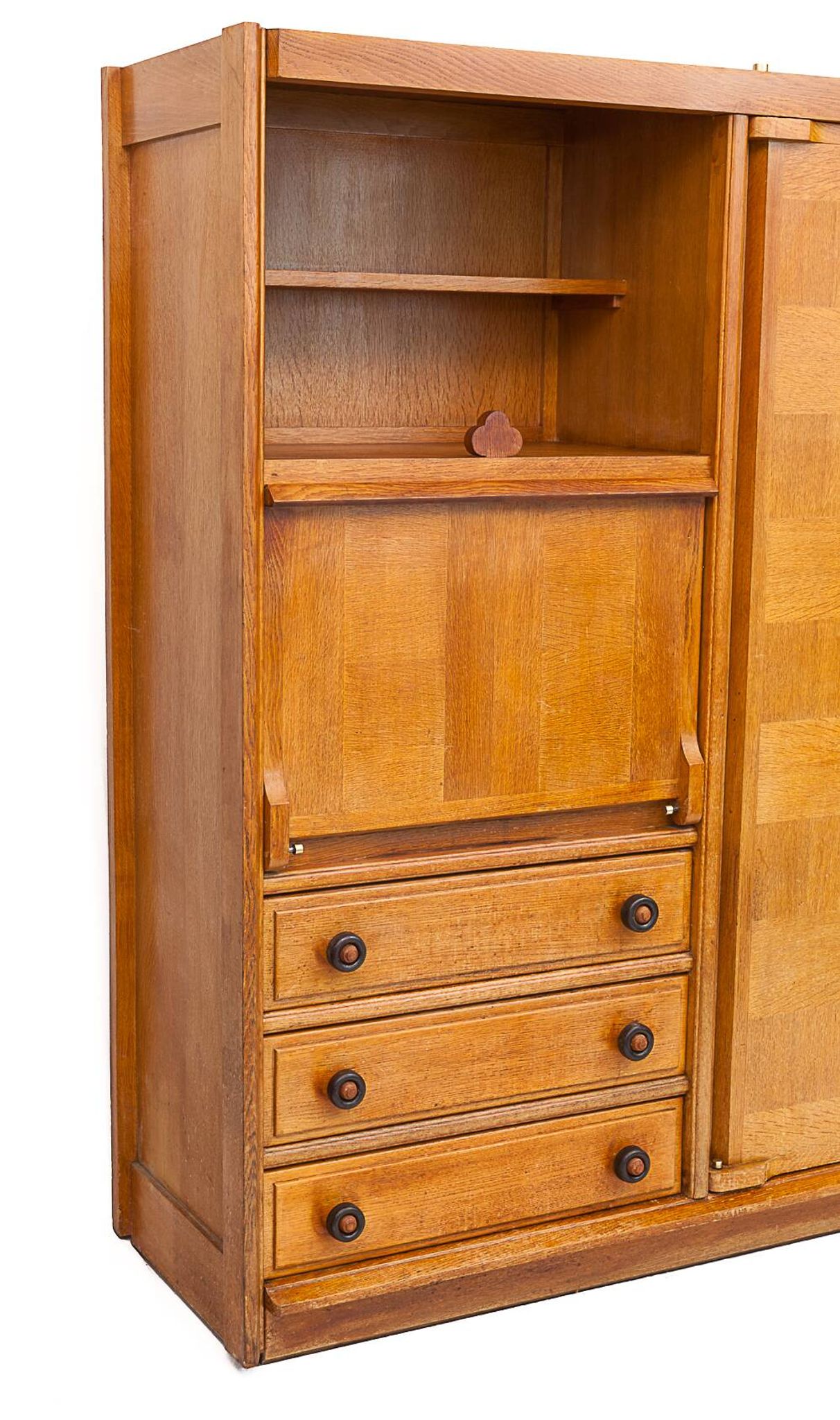 Armoire par Guillerme et Chambron