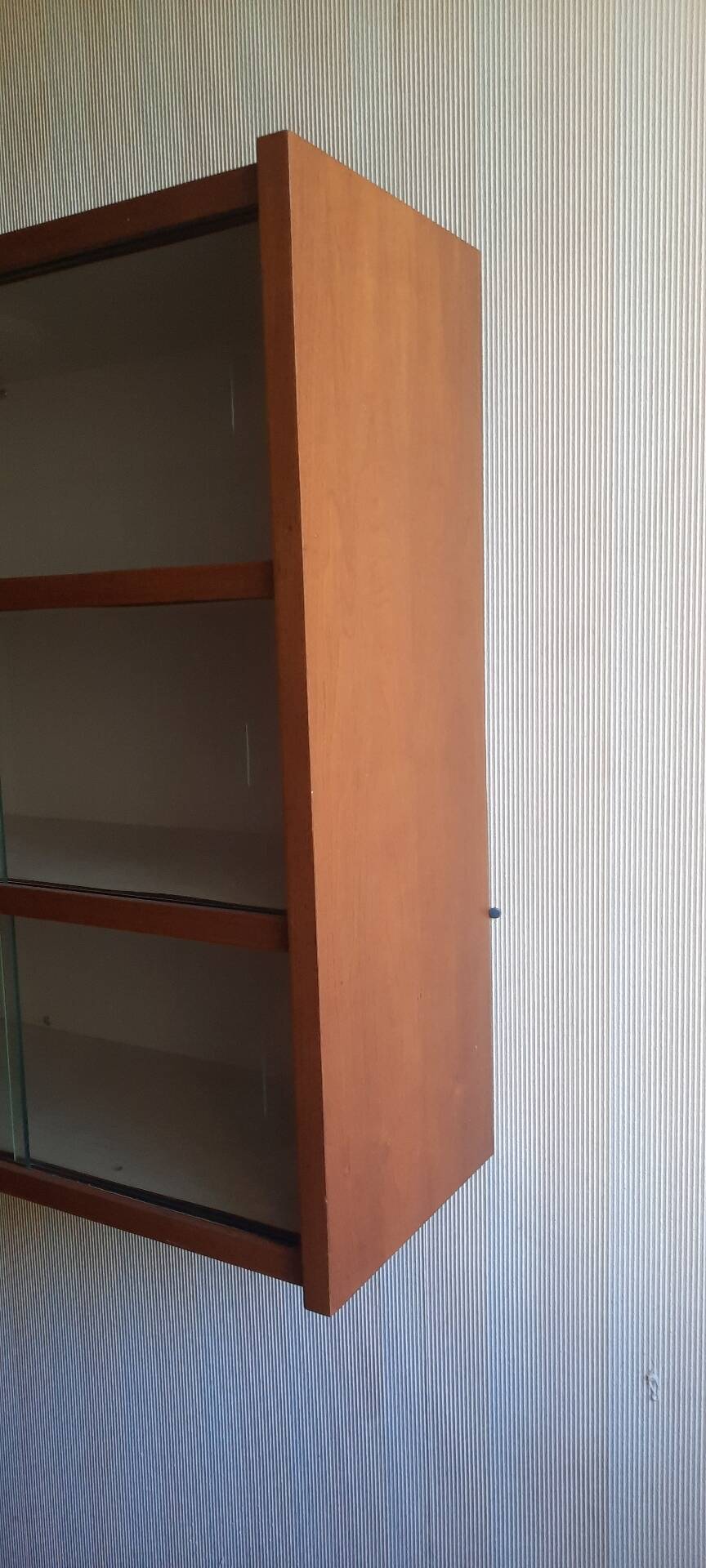 Set of 2 wall shelves