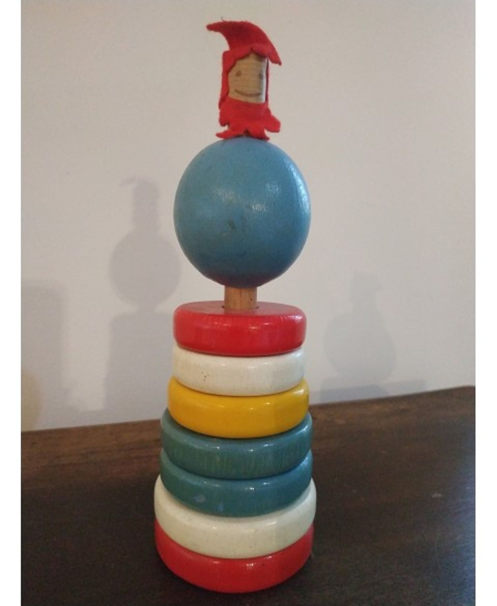 Tour de couleurs en bois vintage