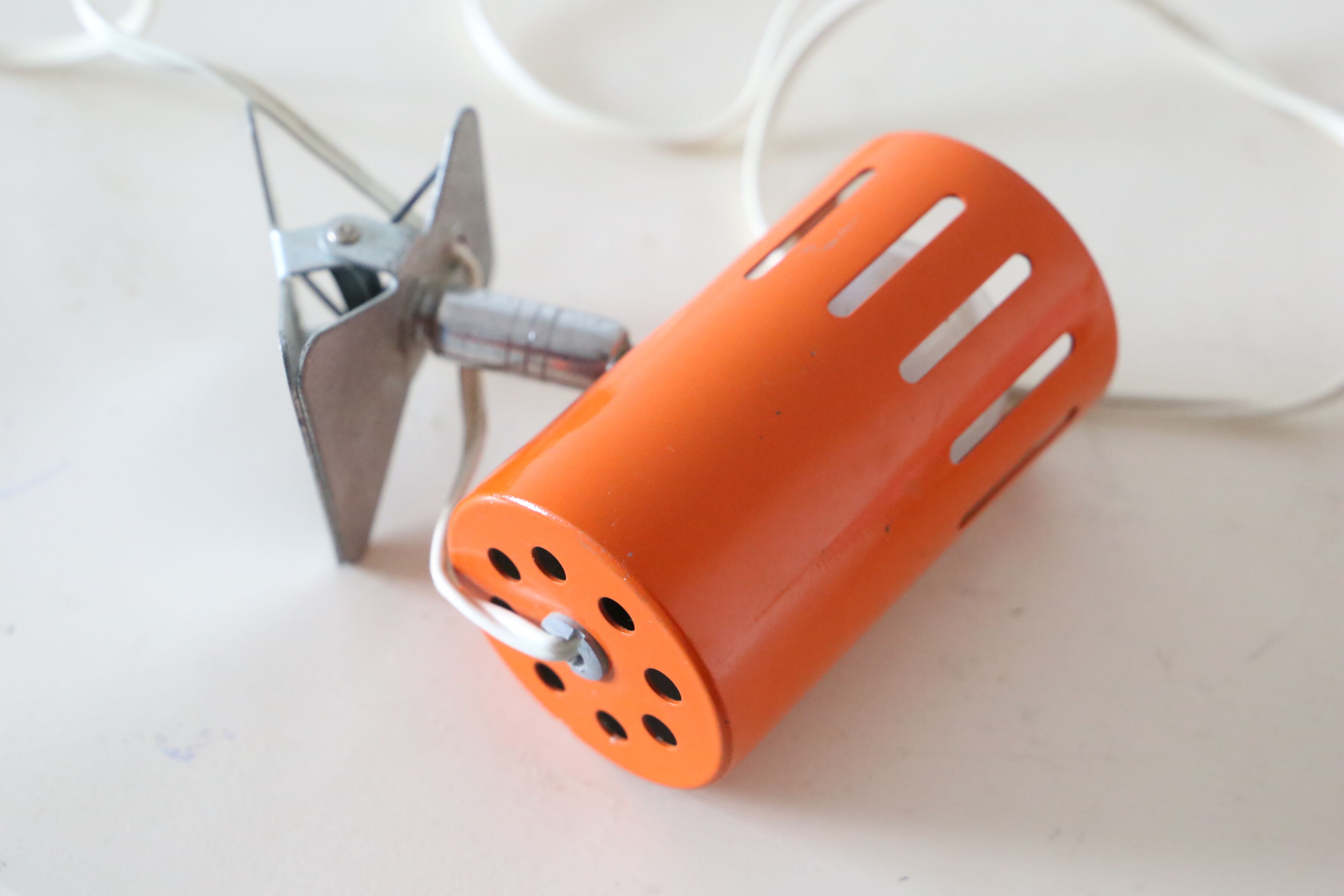 Pincer lamp, clipping, vintage, 60
