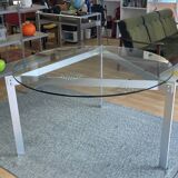 Table à manger ronde plateau en verre & structure triangle en métal brossé