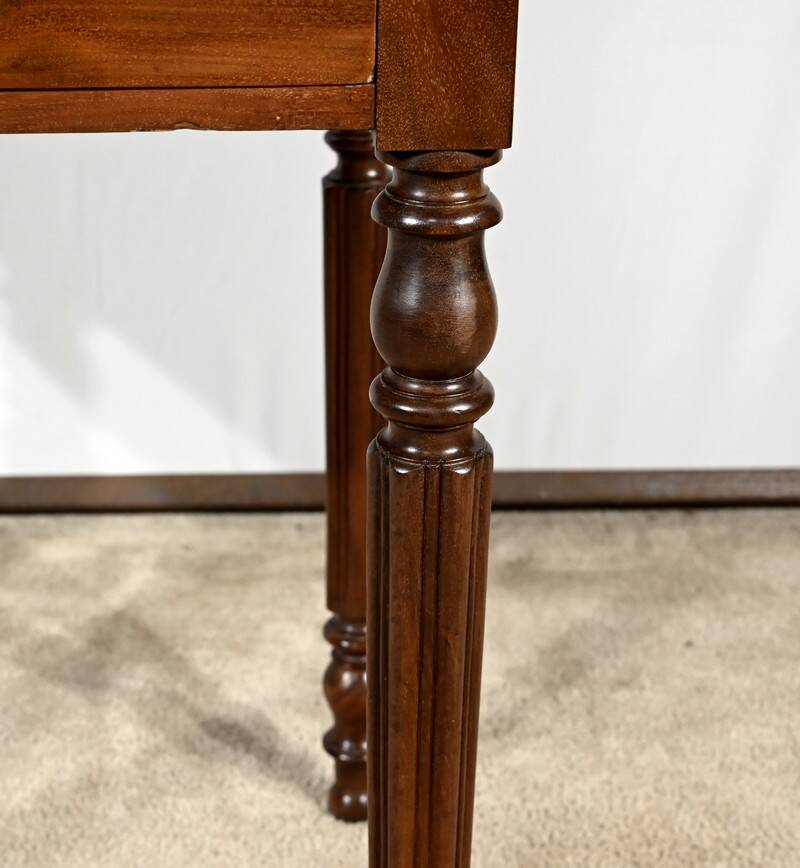 Small Mahogany Lady's Desk, Louis-Philippe period – 1st part 19th century