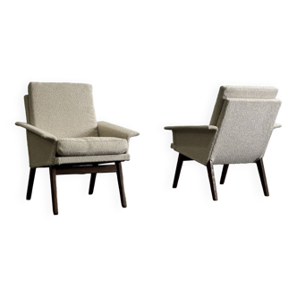 Pair of 1960 armchairs reupholstered in ecru curls