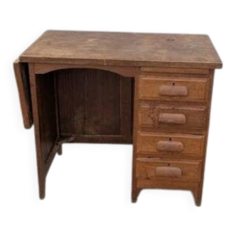 Children's desk