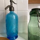 Siphon blue old cooler of Teil (Ardèche)